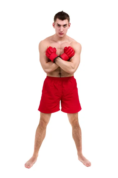 Retrato de comprimento total de jovem boxeador masculino mostrando alguns movimentos contra fundo branco isolado — Fotografia de Stock