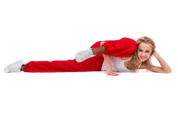 Mulher fitness fazendo exercícios, isolado no fundo branco em comprimento total . — Fotografia de Stock