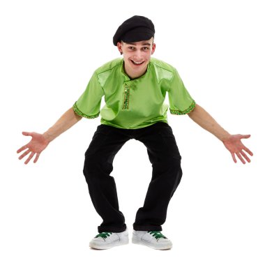 genç adam ile boşaltmak izole beyaz arka plan dans halk kostüm giyen