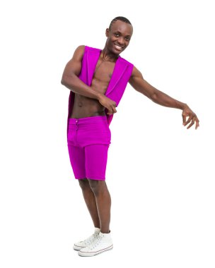 Bazı hareketleri yalıtılmış beyaz karşı gösterilen disco dansçı