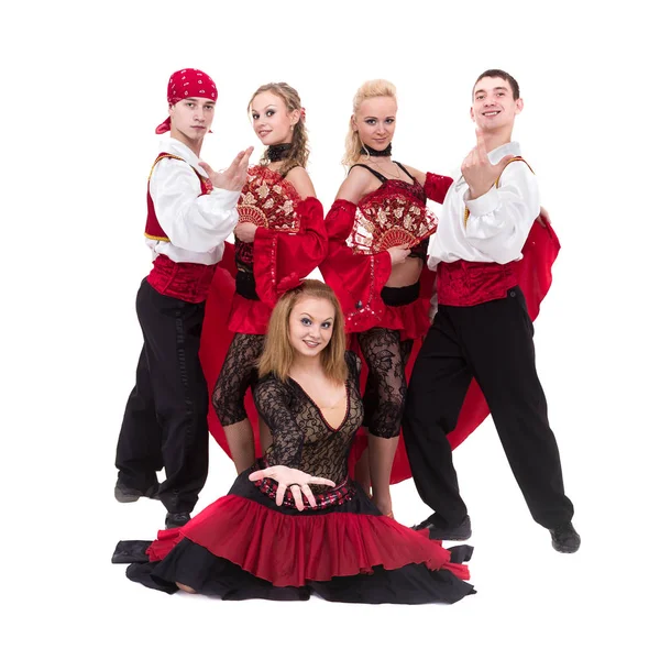 Flamenco-Tanzgruppe tanzt isoliert auf weißem Hintergrund — Stockfoto