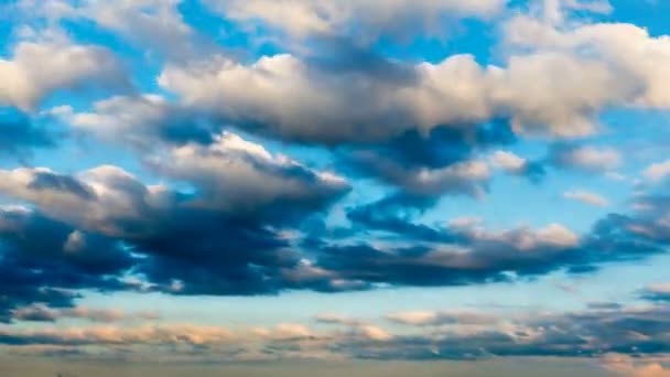 Time lapse clouds on sunset sky — Stock Video