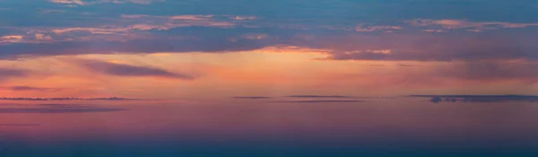 Fantastic clouds at sunrise — Stock Photo, Image