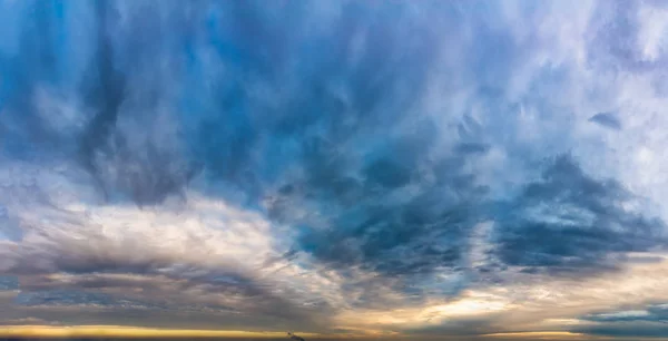 Fantastyczne Miękkie Chmury Wschodzie Słońca Naturalny Skład — Zdjęcie stockowe