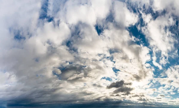 Fantastische Zachte Wolken Bij Zonsopgang Natuurlijke Samenstelling — Stockfoto