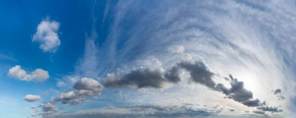 Fantásticas Nubes Suaves Contra Cielo Azul Composición Natural —  Fotos de Stock