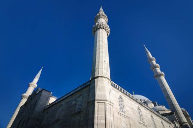 Süleyman Camii. İstanbul 'daki ilk cami 1557' de inşa edildi..