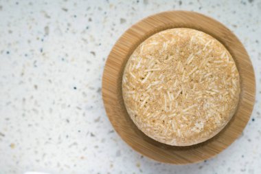 Bambu tezgahında üst manzara sabunu..