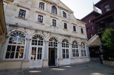 St. George Katedrali 16. yüzyılda, İstanbul ve Türkiye 'de neoklasik tarzda inşa edilmiştir..