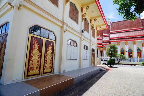 Храмовый Комплекс Ват Монгколь Нимит Пхукете Таиланд — стоковое фото