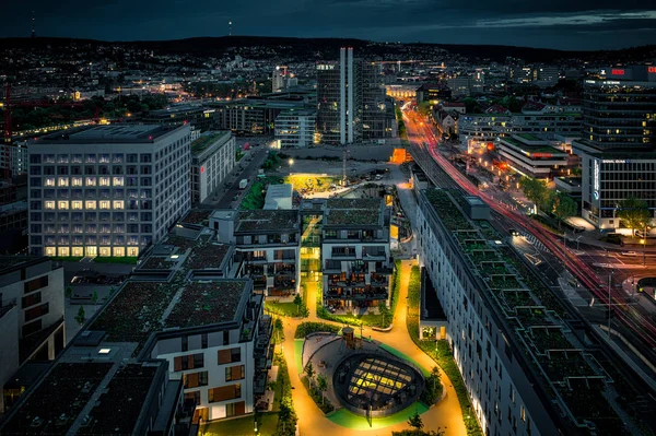 Abendschuss von Stuttgart lizenzfreie Stockfotos