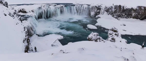 Фотографів на водоспад Godafoss — стокове фото