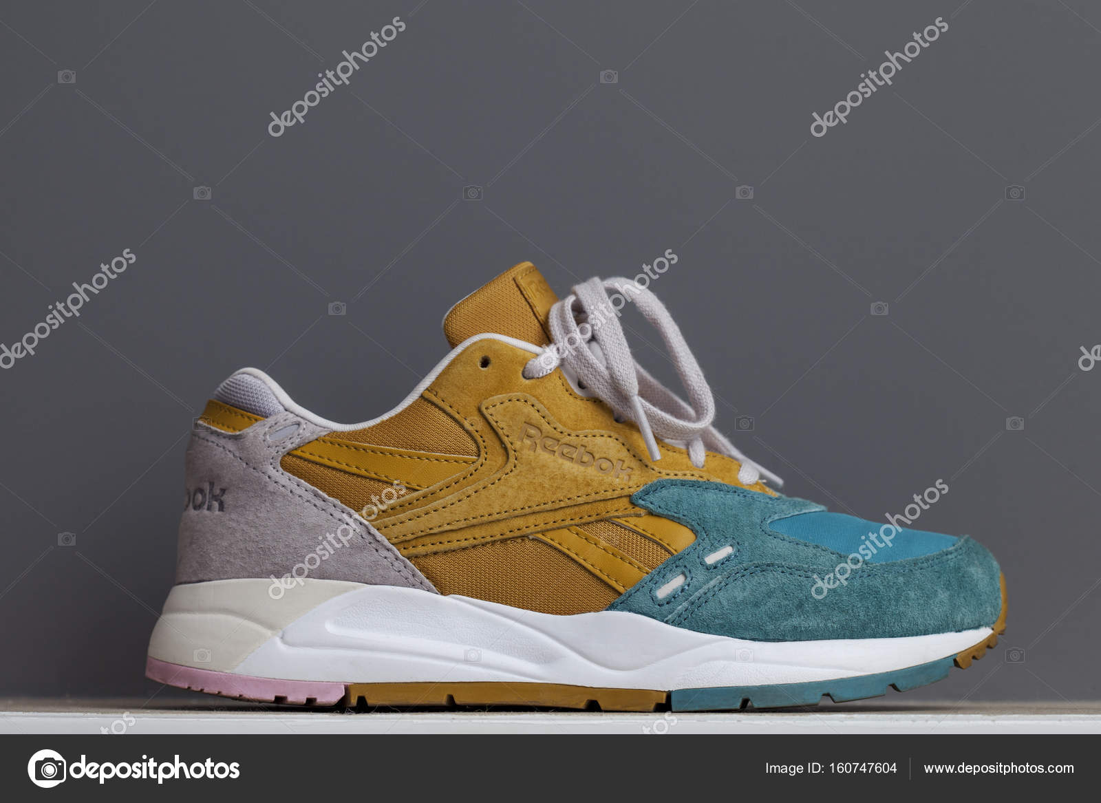 reebok x face
