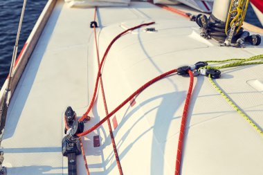 Yanlış, denetim sistemi fiber spor yat üzerinde ayarlama.