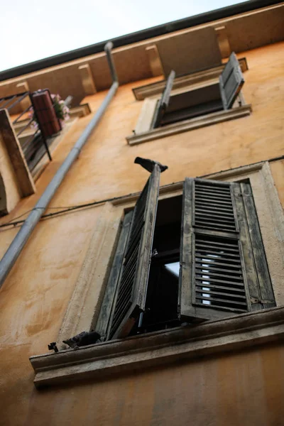 Windows Old Shutters — Stock Photo, Image