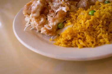 Çin Hindistan cevizi tavuk