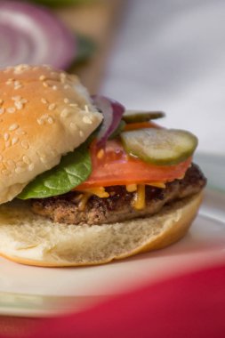 Çizburger susam tohumu çörek