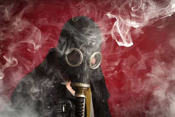 Man Gas Mask Smoke — Stock Photo, Image