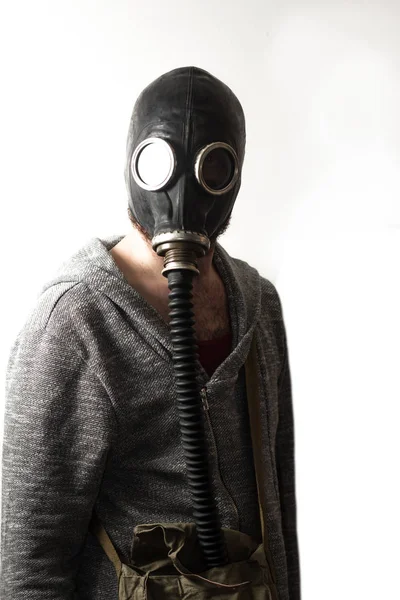 Ο άνθρωπος μάσκα αερίων — Φωτογραφία Αρχείου