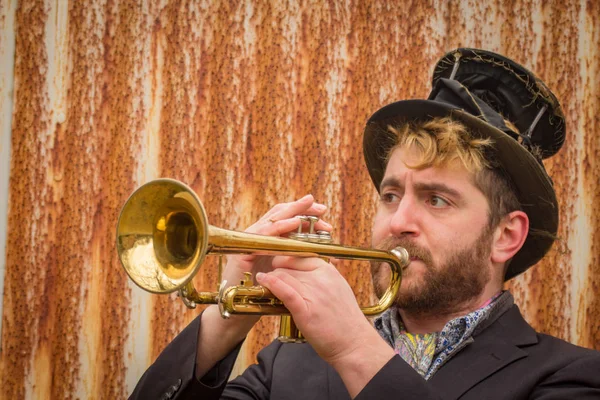 Gypsy Trumpet Musician — Stock Photo, Image