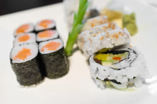 Salmon Sushi Roll — Stock Photo, Image