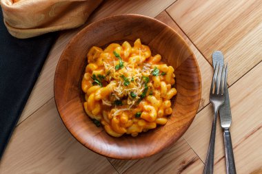 Peynirli Dana Makarna Makarna