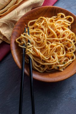 Çin Bitkisel Lo Mein