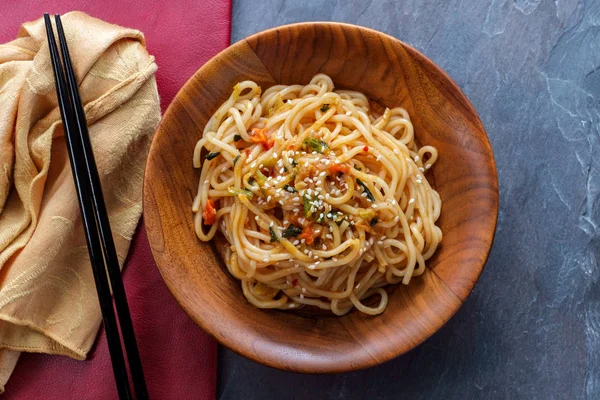 Verdura cinese Lo Mein — Foto Stock