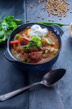 Macar Siyah Sarımsak Çorbası