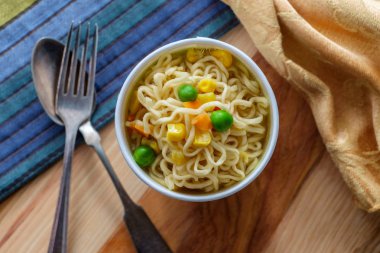 Anında Ramen Eriştesi