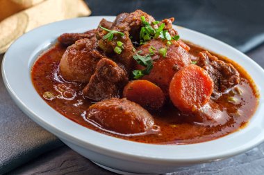 İrlanda Biftek Güveci