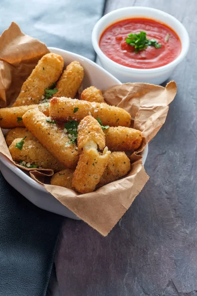 Palitos de queso Mozzarella — Foto de Stock