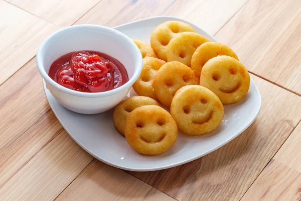 Sorrisos de batata frita francesa — Fotografia de Stock