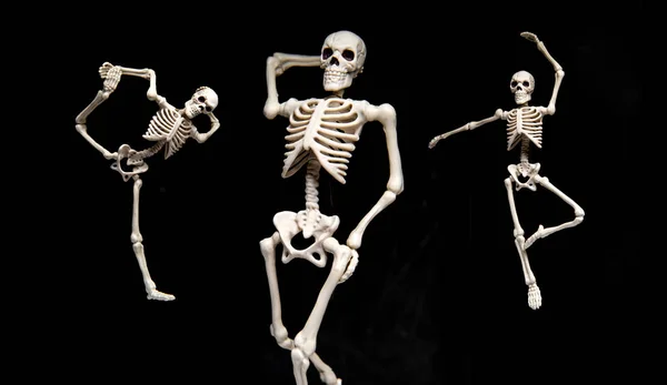 Танці скелет — стокове фото