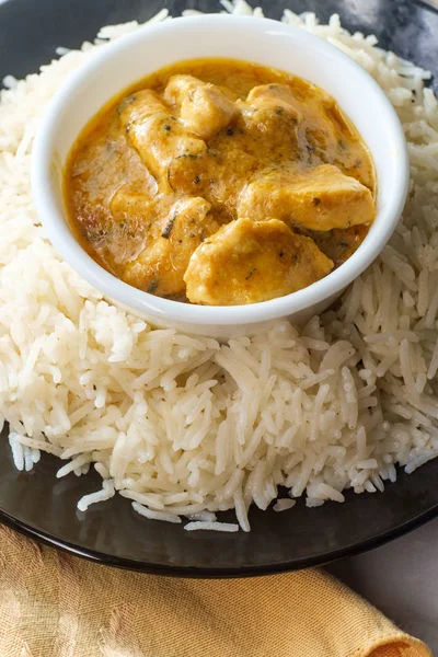 Autentico Pollo Indiano Curry Korma Con Riso Gelsomino — Foto Stock