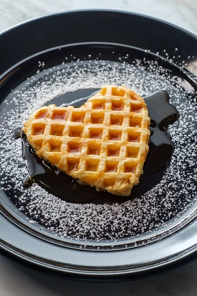 Heart Shaped Breakfast Waffle Valentine Day Romance Concept — Stock Photo, Image