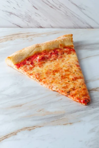 Rebanada Llana Del Estilo Nueva York Pizza Queso — Foto de Stock