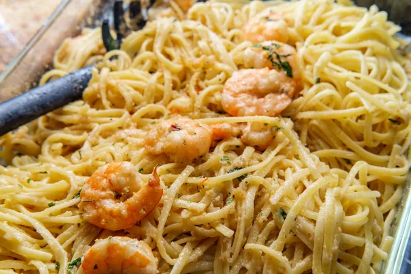 Italian Shrimp Linguine Gamberoni Aglio Olio — Stock Photo, Image