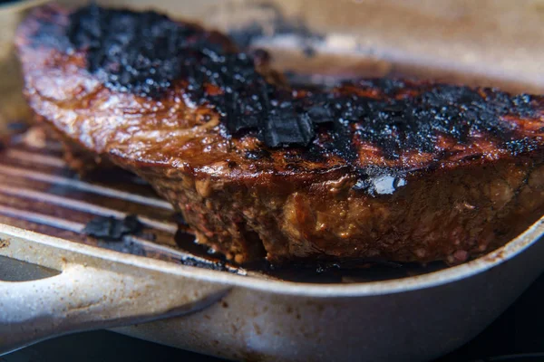 Homemade Charred Filet Mignon Steak Dinner Frying Stovetop — Stock Photo, Image