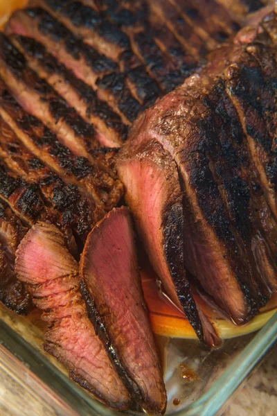 Filete Mignon Filete Cena Rodajas Servido Plato Cazuela —  Fotos de Stock