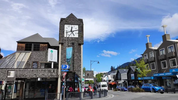 クイーンズタウン ニュージーランド 119 クイーンズタウンの美しい中心有名な観光地美しい豪華なワカティプ湖パブやレストランがある注目すべき山脈の都市南島ニュージーランド — ストック写真