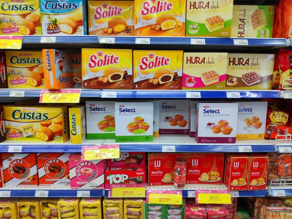 Saigon Vietnam July 2019 Boxed Cakes Biscuits Supermarket Shelves Assorted — стокове фото