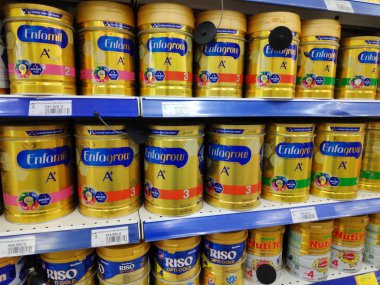 Çocuklar için en uygun altın Iq süt tozu x3 Dha çocuklar için Hmo yiyecek bebek sütü formülü sağlıklı besleyici içecek Vinamilk Meadow taze süt taze krem tam krem ve tam yağlı kalsiyum karton paketli süt içeceği