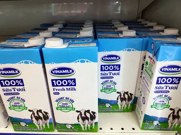 Çocuklar için en uygun altın Iq süt tozu x3 Dha çocuklar için Hmo yiyecek bebek sütü formülü sağlıklı besleyici içecek Vinamilk Meadow taze süt taze krem tam krem ve tam yağlı kalsiyum karton paketli süt içeceği