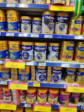 Çocuklar için en uygun altın Iq süt tozu x3 Dha çocuklar için Hmo yiyecek bebek sütü formülü sağlıklı besleyici içecek Vinamilk Meadow taze süt taze krem tam krem ve tam yağlı kalsiyum karton paketli süt içeceği