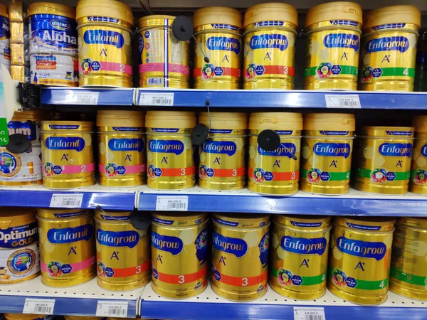 Óptima Leche Gold Alpha Polvo Dha Para Niños Alimentos Hmo — Foto de Stock