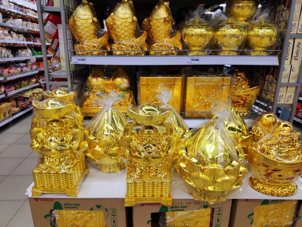 Saigon Vietnam May 2019 Golden Buddha Statue Holding Gold Ingot — Stockfoto