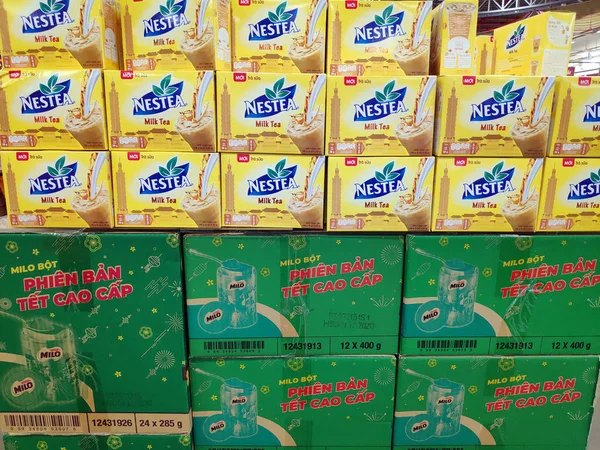 Cajas Mercancías Apiladas Juntas Supermercado —  Fotos de Stock