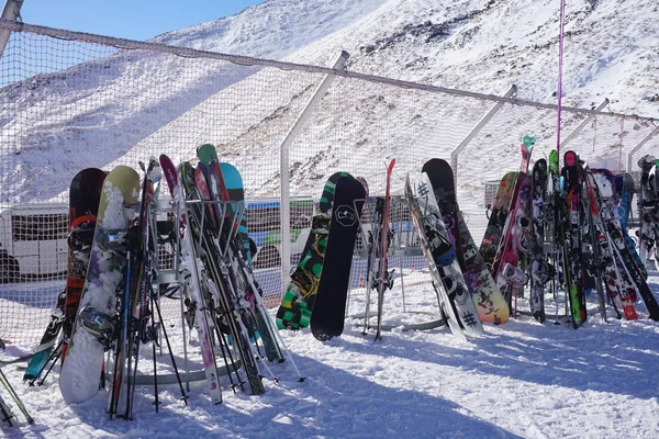 Queenstown Nya Zeeland Jun19 Folk Åker Skidor Anmärkningsvärda Ski Field — Stockfoto