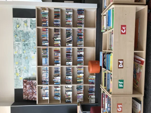 Otago Nueva Zelanda May Biblioteca Escuela Primaria Con Estante Limpio — Foto de Stock